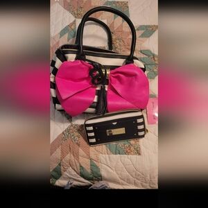 Betsy Johnson Purse & Wallet